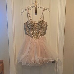 Sparkling short Special Occasion Dress